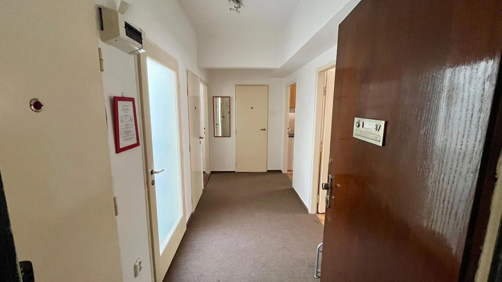 Very Near Wenceslas Square Prag Apartment